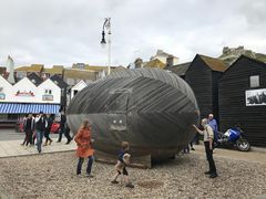 The mysterious wooden egg!